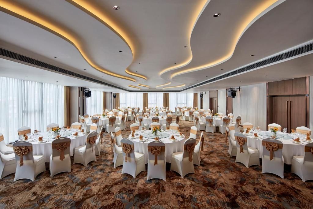 The Watson Premium Halong фото 27