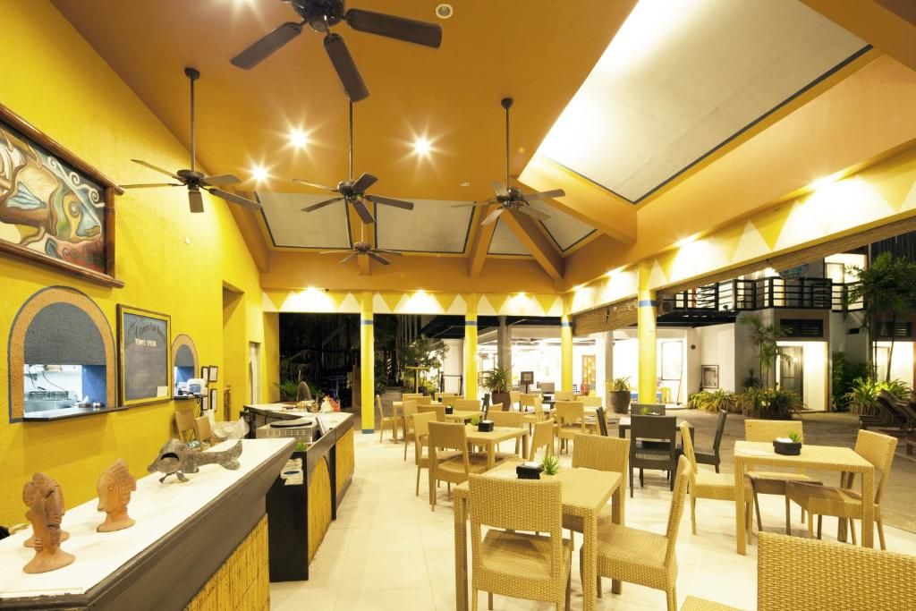 Microtel by Wyndham Boracay фото 33