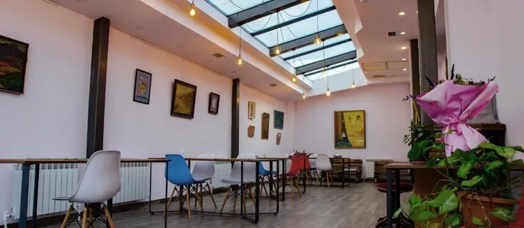 Фото отеля Blur Inn Gallery