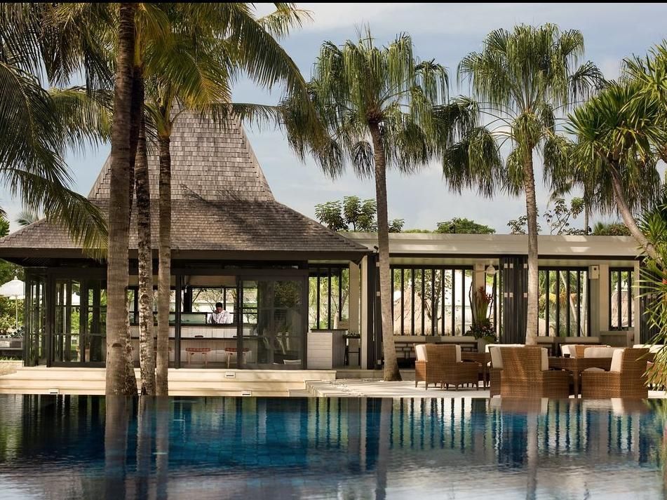 The Royal Santrian Luxury Beach Villas фото 11