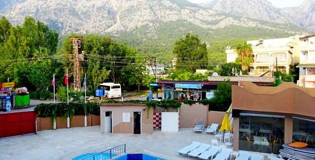 Фото отеля Tunc Zara Hotel