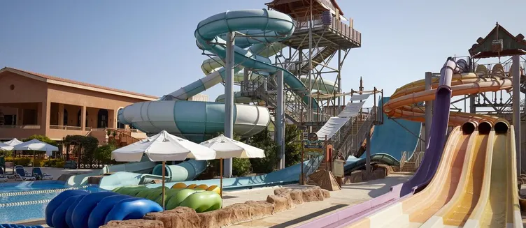 Фото отеля Coral Sea Holiday Resort & Aqua Park