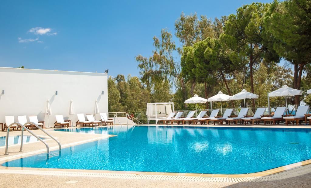 Park Beach Hotel фото 8