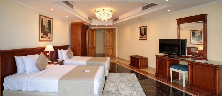 Фото отеля Sunrise Alex Avenue Hotel