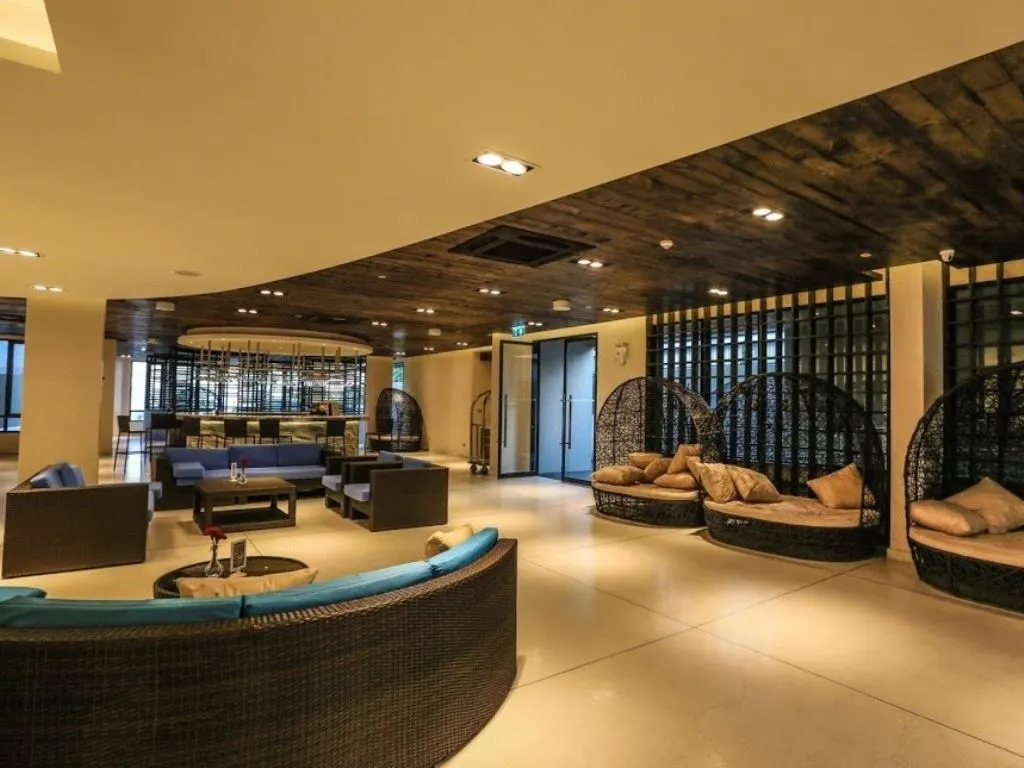 Golden Tulip Pattaya Beach Resort фото 14