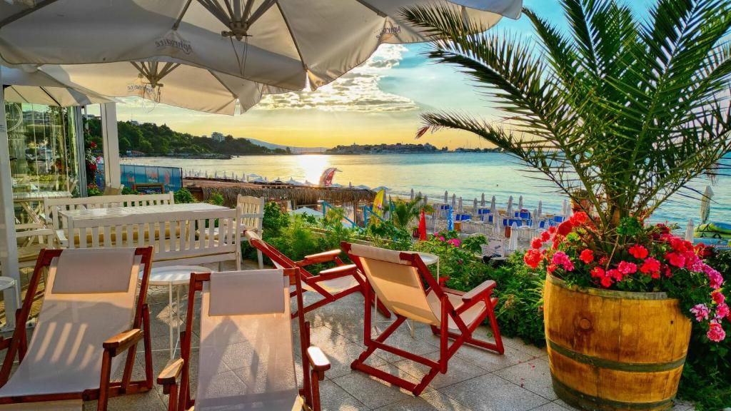 Aphrodite Beach Hotel фото 10