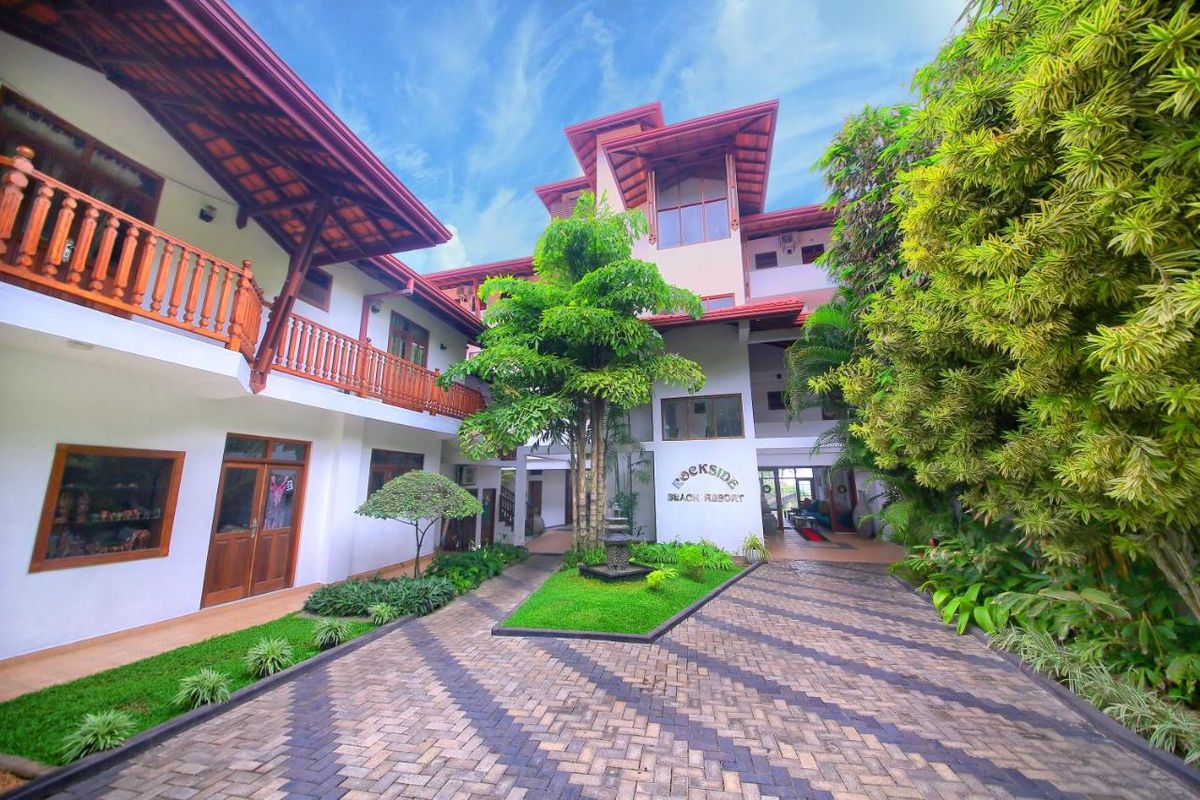Rockside Beach Resort фото 2