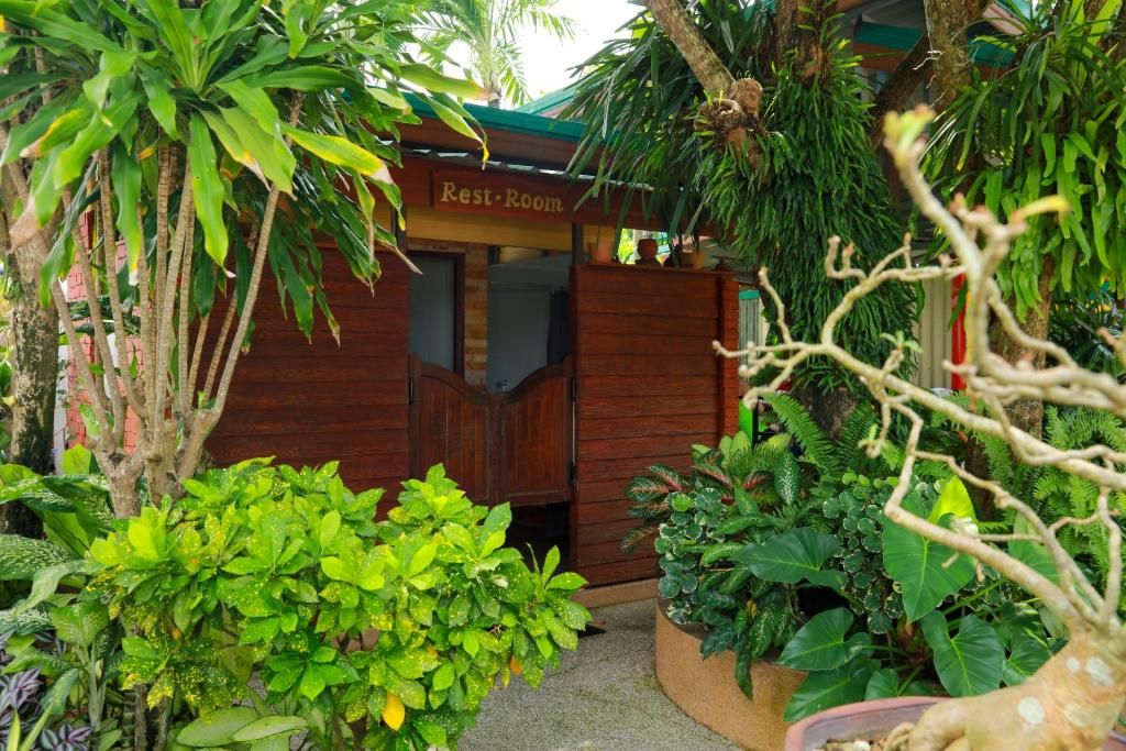 Baan Vanida Garden Resort фото 41