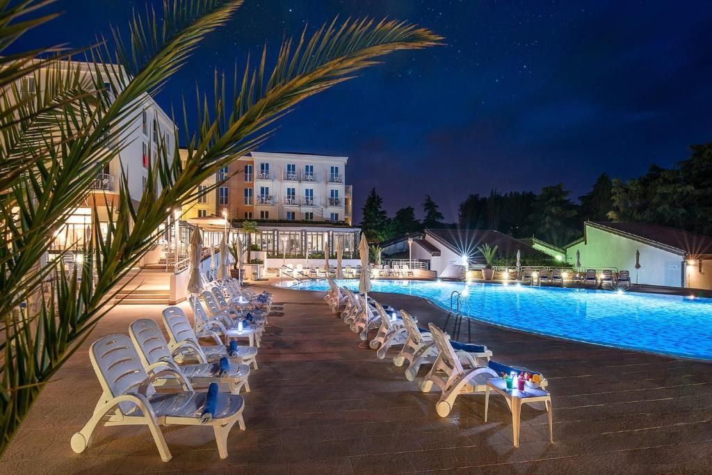COOEE Pinia Hotel by Valamar фото 32