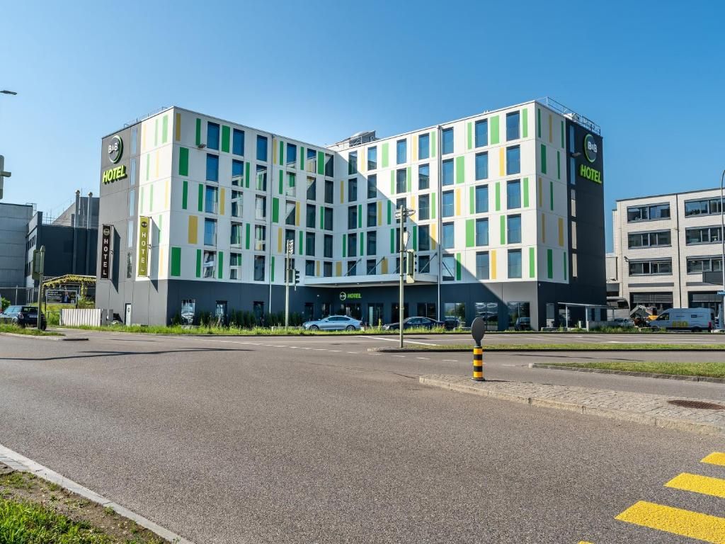 B&B Hotel Zurich Airport фото 4