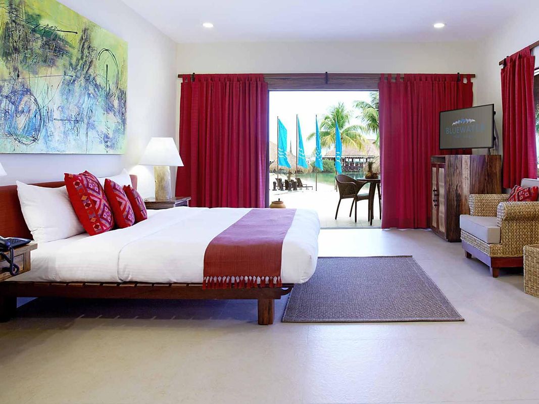 Maribago Bluewater Beach Resort фото 4