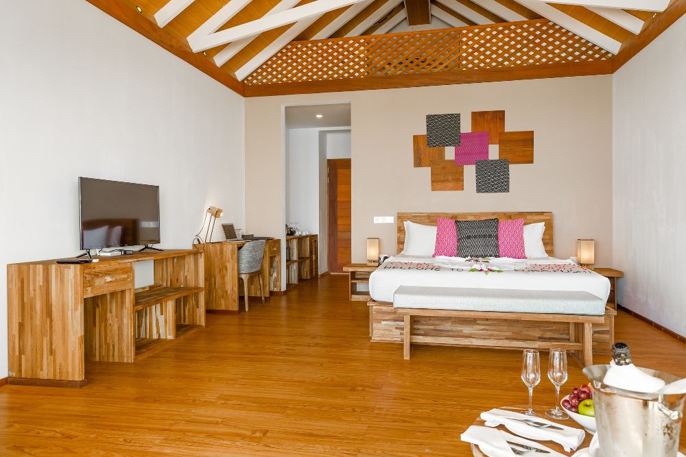 Kudafushi Resort & Spa фото 79