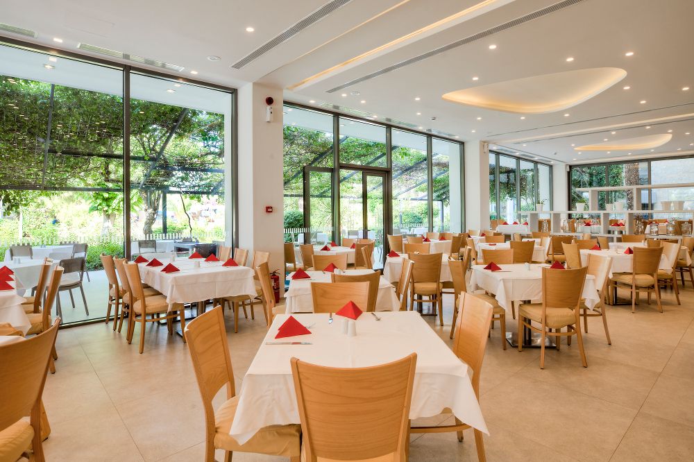Caravia Beach Hotel фото 8