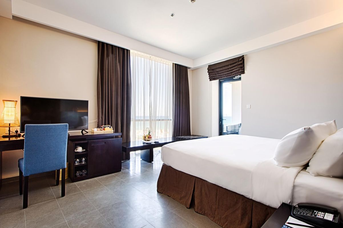 Melia Danang Beach Resort фото 34