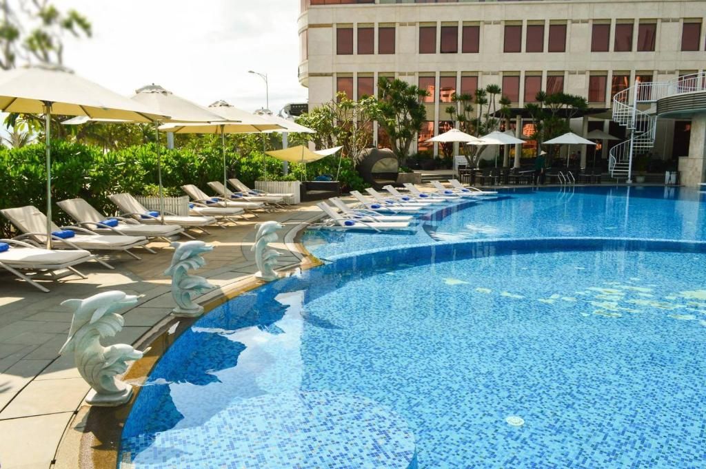 Holiday Beach Danang Hotel & Spa фото 56