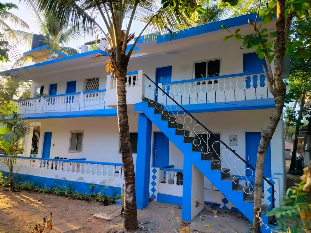 Seras Beach Side Hotel фото 0