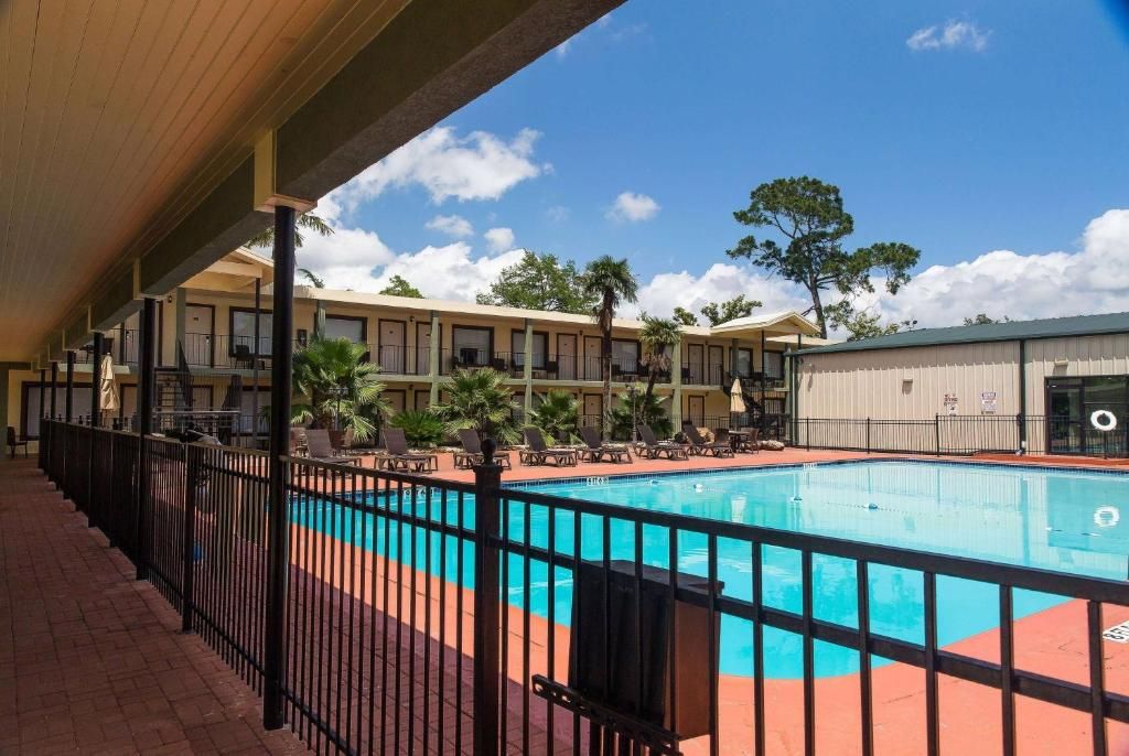 Ramada Houston Intercontinental Airport East фото 9
