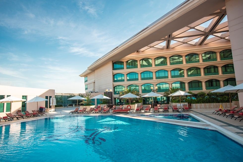 Mövenpick Grand Al Bustan фото 72