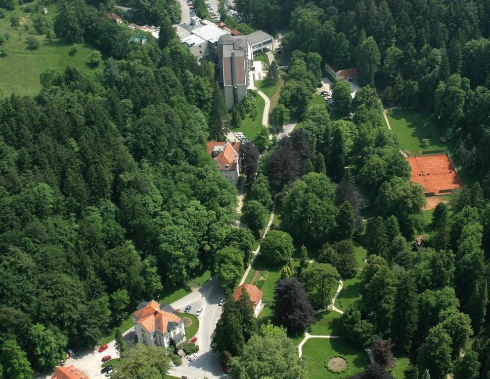 Hotel Park - Terme Dobrna фото 24