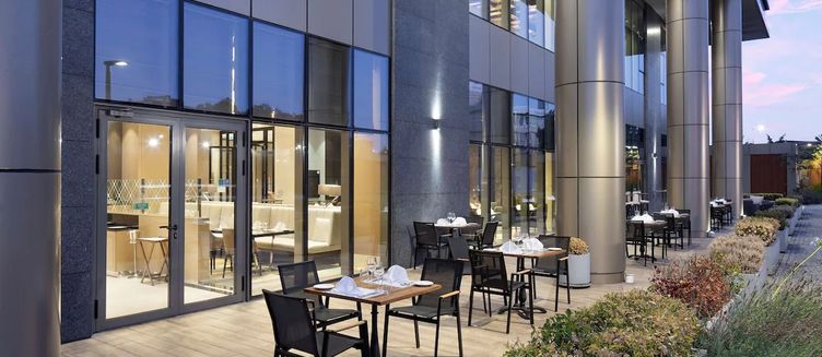 Фото отеля Hilton Istanbul Bakirkoy