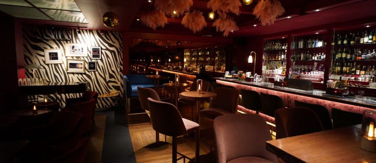 Фото отеля Josh Hotel