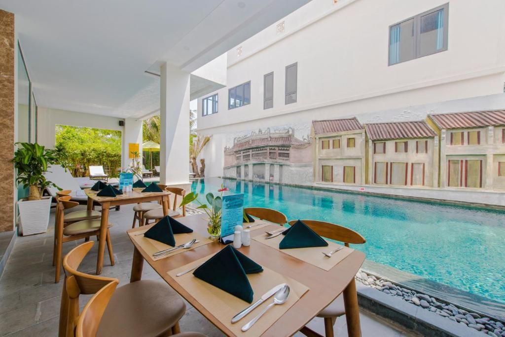 Ally Beach Boutique Hotel Hoian фото 3