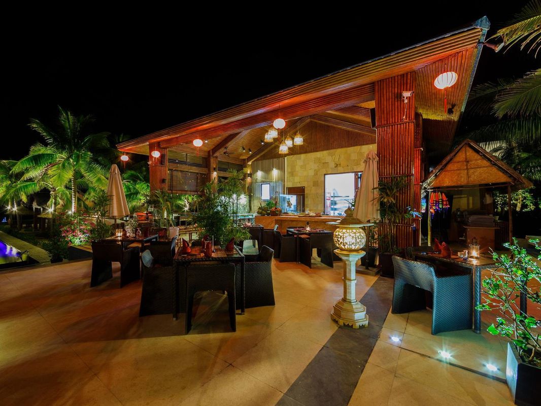 Sunrise Premium Resort Hoi An фото 35