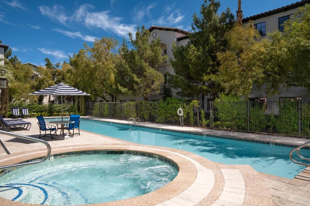 Tuscany Resort & Suites фото 41