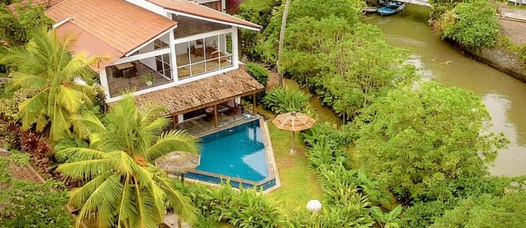 Фото отеля Waterland Boutique Hotel