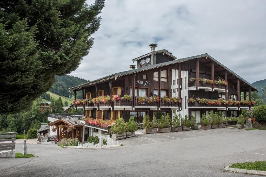 Hotel Le Petit Dru фото 25