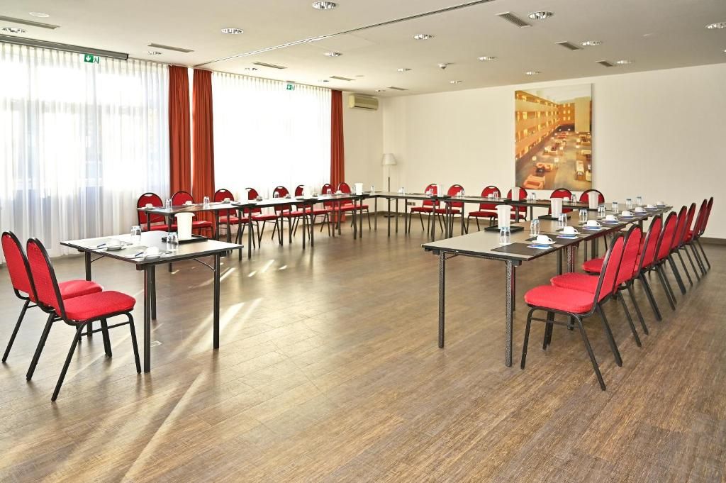 Tryp Celle Hotel фото 25