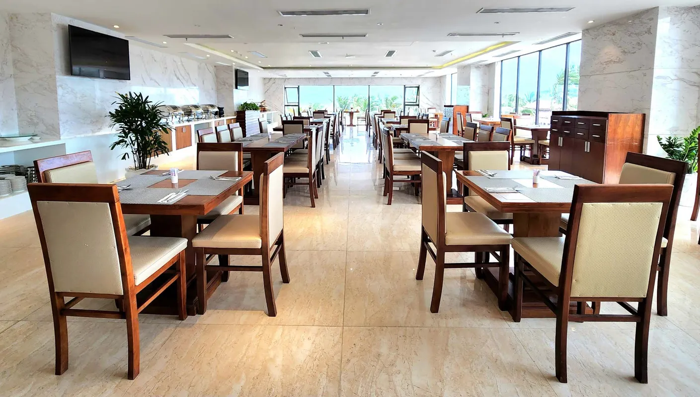 Yarra Ocean Suites Danang фото 11