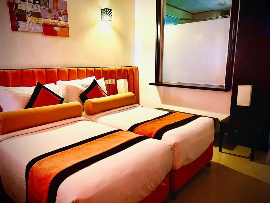 Laya Beach Hotel фото 45
