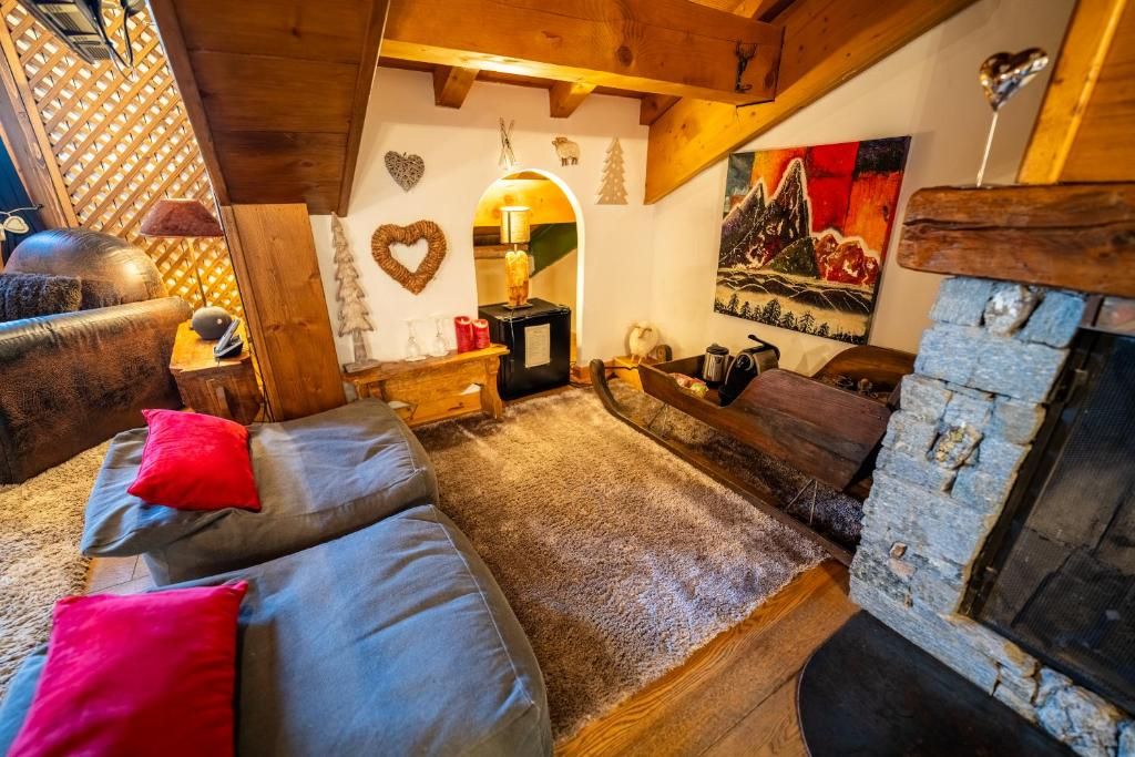 Les Monts Charvin фото 9