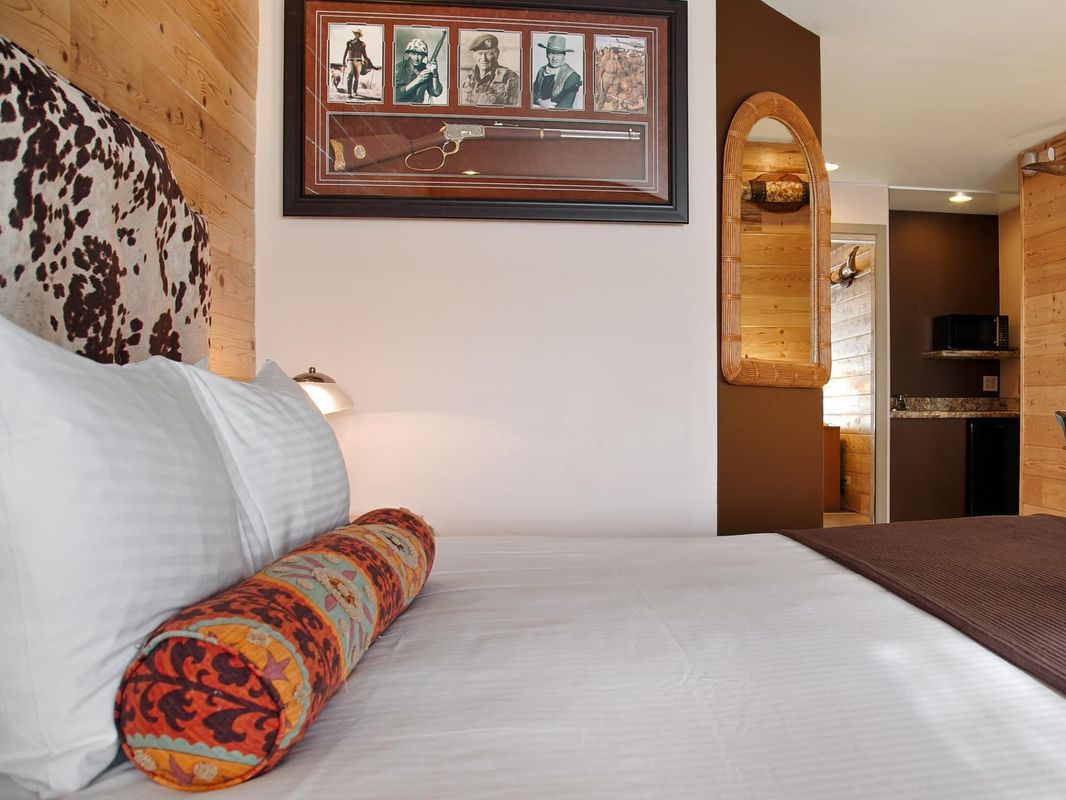 Best Western PLUS Hollywood Hills Hotel фото 28