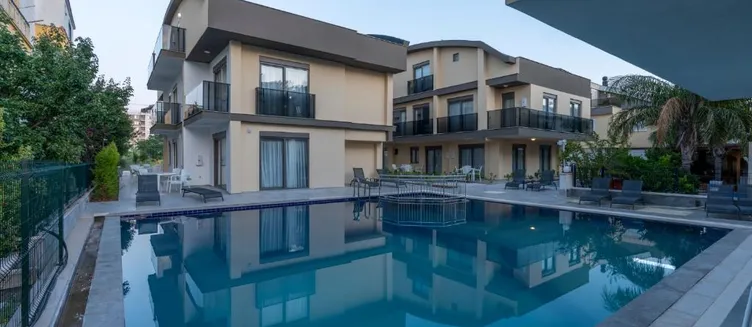Фото отеля Lara Beach Homes