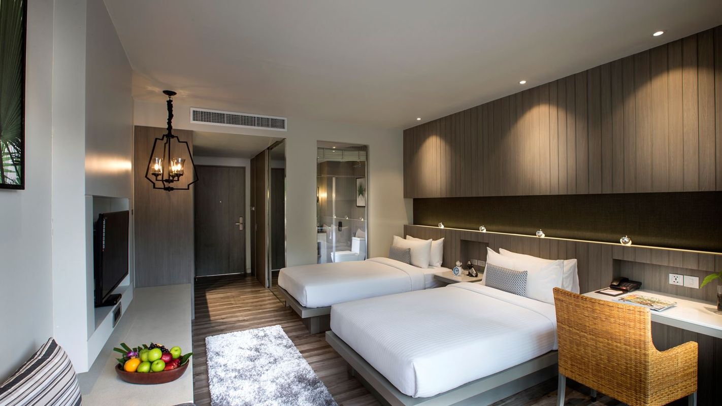 Hotel IKON Phuket фото 3