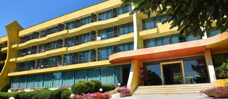 Фото отеля Hotel Ambassador - Free Parking