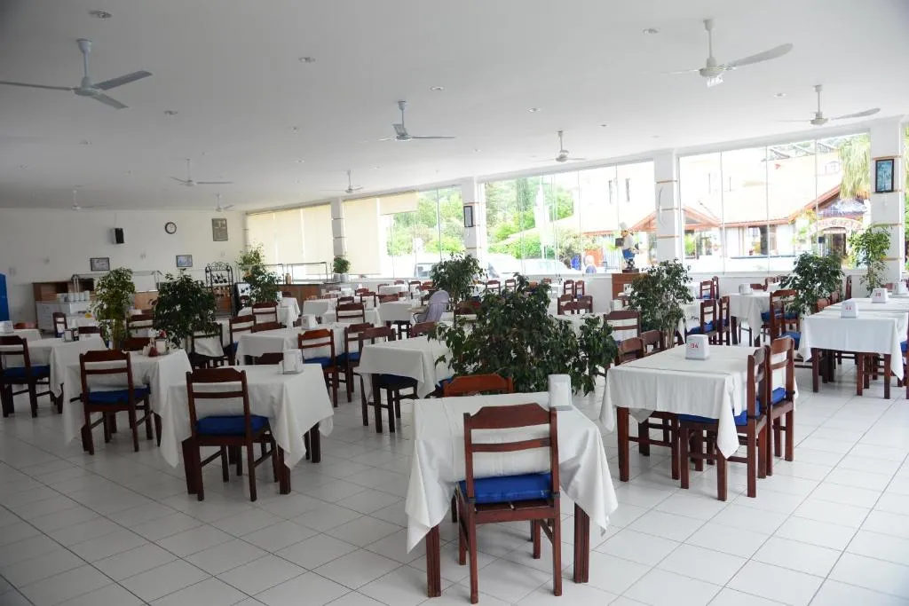 Karbel Beach Hotel фото 6