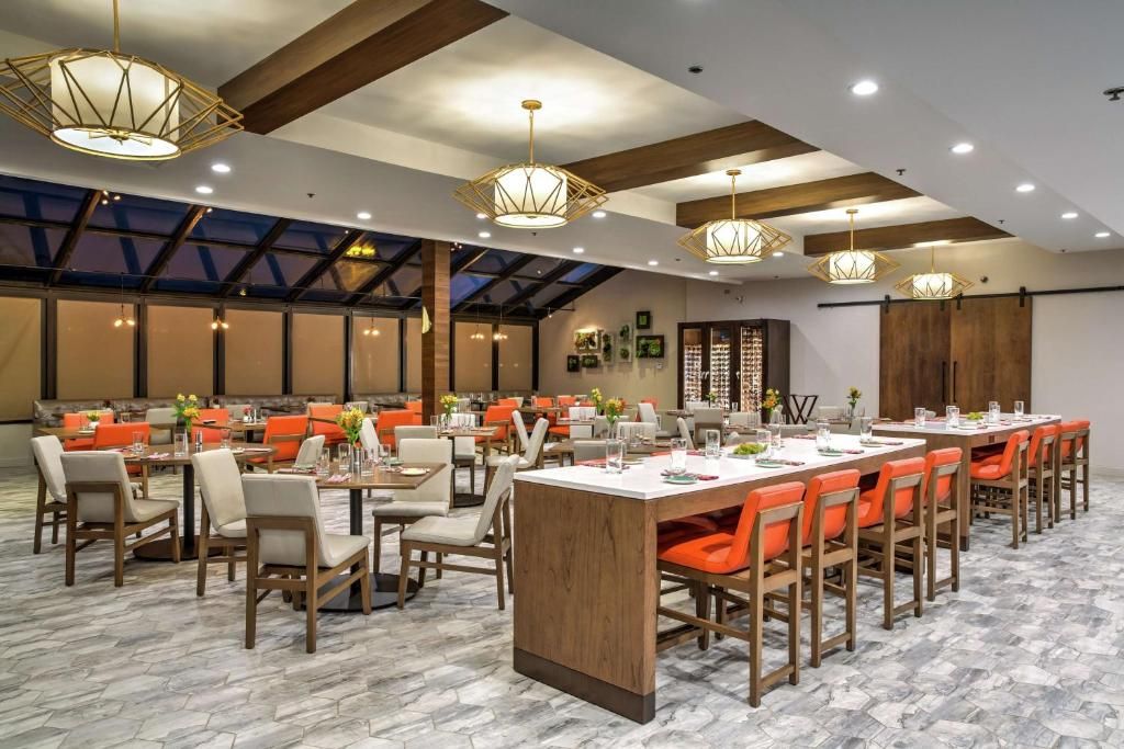 Hilton Chicago/Oak Lawn фото 49