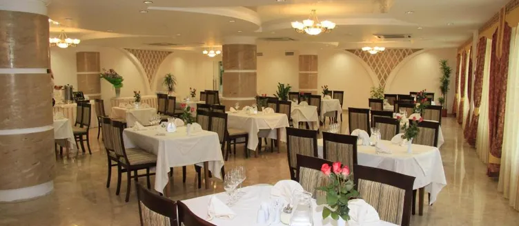 Фото отеля Hotel Complex Parus Glavniy Build