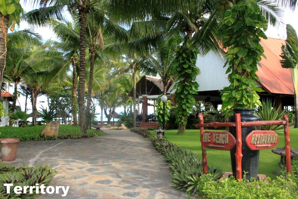 Four Oceans Resort фото 33