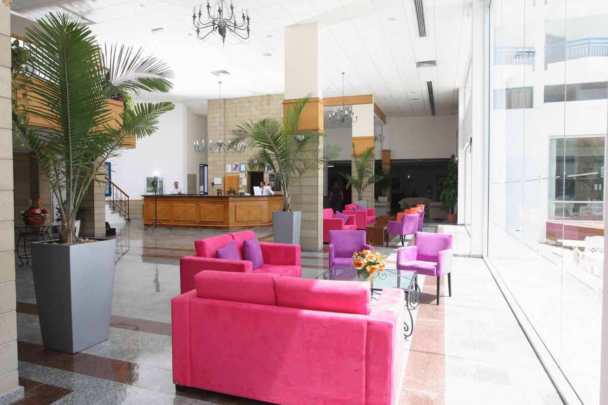 Ascos Coral Beach Hotel фото 4