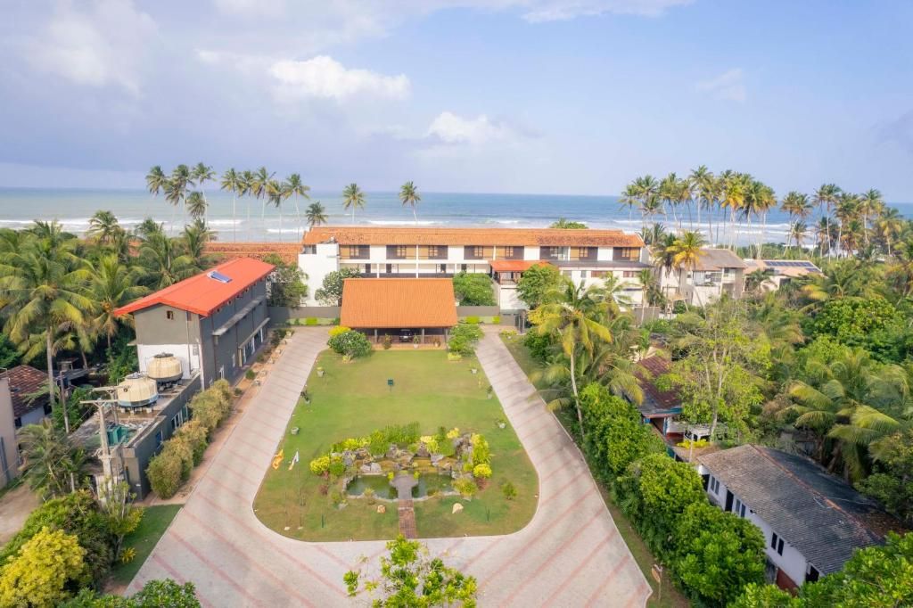 Grand Beach Wadduwa By Wijaya Leisure фото 88