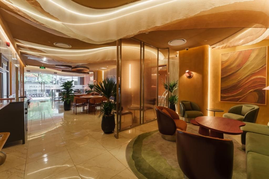Kin Hotel Ly Tu Trong фото 31