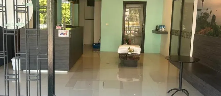 Фото отеля Hotel The Journey Patong New