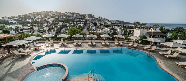 Фото отеля Elementa Luxury Boutique Hotel (Adults Only)