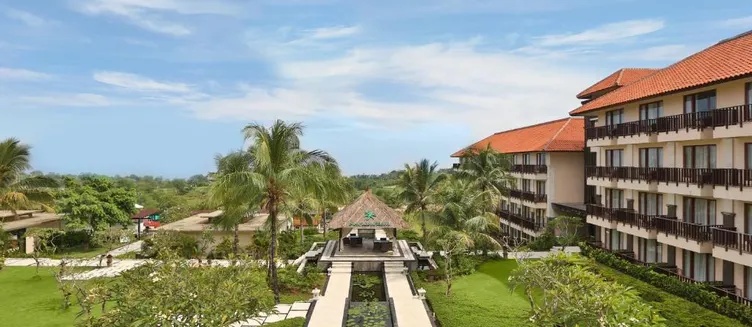New Kuta Hotel by Lorin