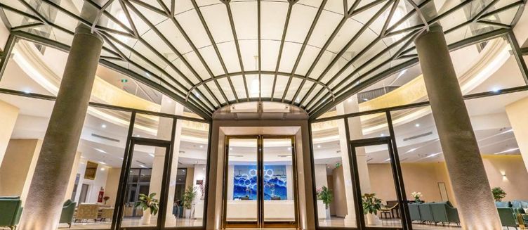 Фото отеля The Cap Hotel