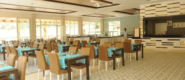Фото отеля Marcan Resort Hotel